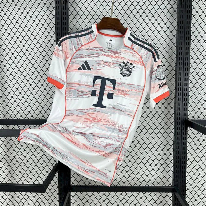 COMBO Bayern Munich 2025/26 + Oktoberfest Jersey